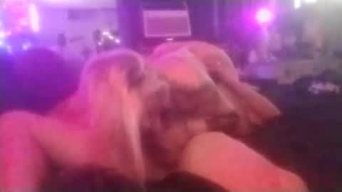 Snapshot of josavaho235836 chatting on 10-28-25, 04:09 Joey Amy online show from 10-28-25, 04:09