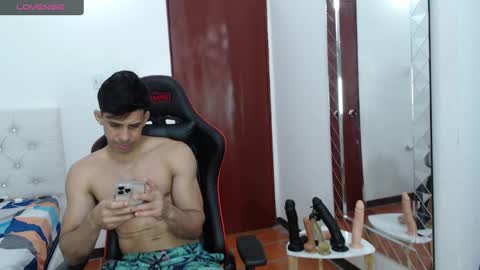 jose_rumbero91 online show from 12-14-24, 08:40