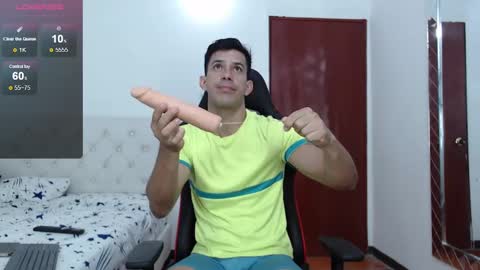 jose_rumbero91 online show from 01-03-25, 12:08