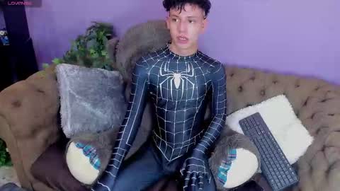 jose online show from 10-30-25, 09:04