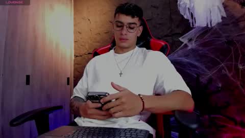 Snapshot of joseph__boy chatting on 10-29-25, 11:45 JOSEPH online show from 10-29-25, 11:45