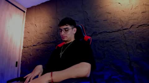 Snapshot of joseph__boy chatting on 11-06-25, 11:44 JOSEPH online show from 11-06-25, 11:44