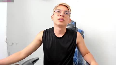 Snapshot of joseph_brown_ chatting on 12-08-24, 11:57 JOSEPH BROWN online show from 12-08-24, 11:57