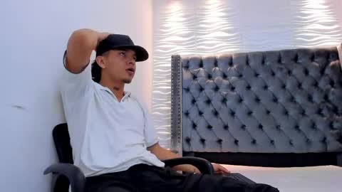 joseph_vans online show from 05-06-26, 03:46
