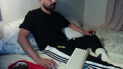 josephs1990 online show from 01-10-25, 02:14