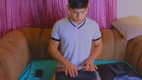 JOSETH ARIAZ online show from 05-02-26, 11:04