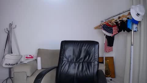 josezaens_ online show from 10-19-25, 09:10