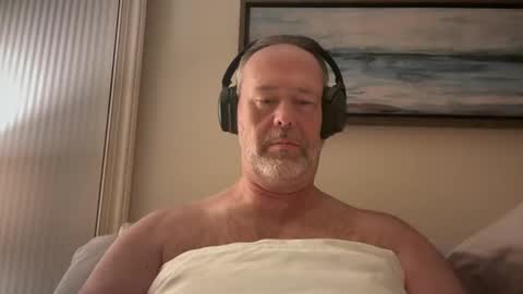Snapshot of josh36sd chatting on 12-25-24, 01:20 Josh online show from 12-25-24, 01:20