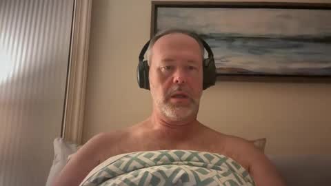 Snapshot of josh36sd chatting on 12-27-24, 01:22 Josh online show from 12-27-24, 01:22