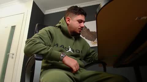 JoshKnight online show from 12-12-24, 05:20