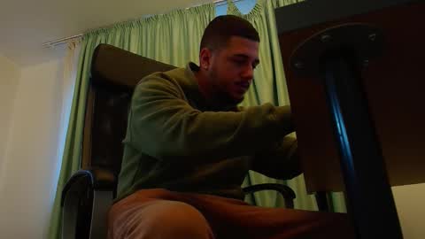 JoshKnight online show from 09-14-25, 04:44