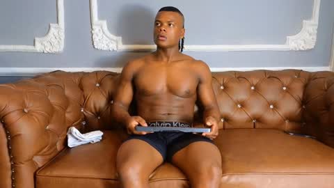 Snapshot of joshloganx chatting on 12-02-24, 12:40 joshloganx online show from 12-02-24, 12:40