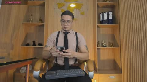 Snapshot of joshmiller___ chatting on 05-16-26, 06:50 joshmiller___ online show from 05-16-26, 06:50