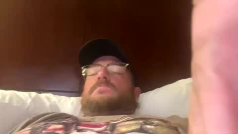 Josh online show from 10-17-25, 01:03