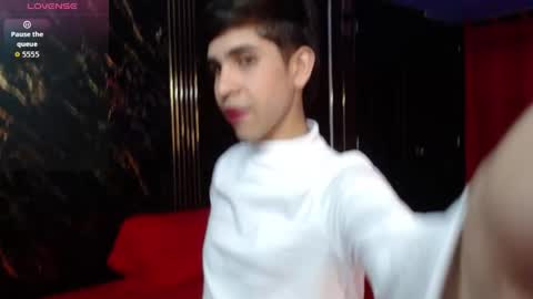 Snapshot of joshua_saenz_ chatting on 05-27-26, 02:19 joshua_saenz_ online show from 05-27-26, 02:19