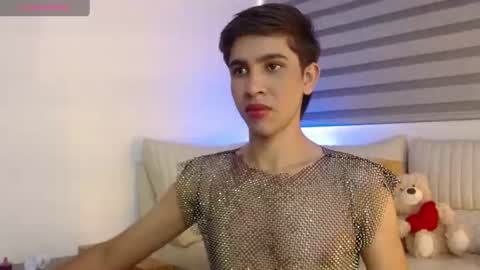 Snapshot of joshua_saenz_ chatting on 07-08-26, 08:13 joshua_saenz_ online show from 07-08-26, 08:13