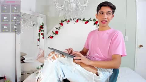 Joshua Sanz  online show from 10-03-25, 04:31