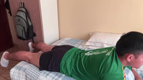 joshuatls08 online show from 10-19-25, 03:23