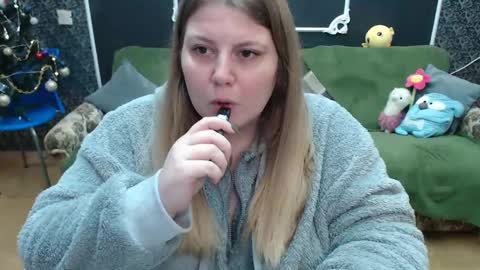 josiesun771 online show from 02-10-25, 07:04