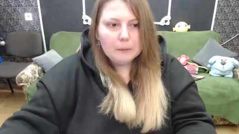 josiesun771 online show from 02-24-25, 07:22