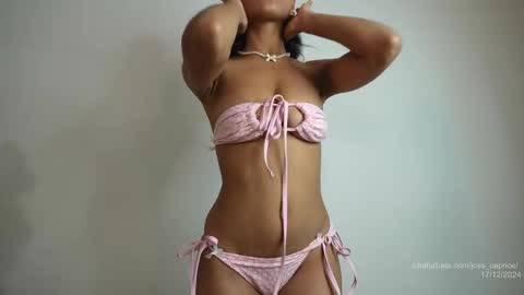 Snapshot of joss_caprice chatting on 12-17-24, 03:06 Joss online show from 12-17-24, 03:06