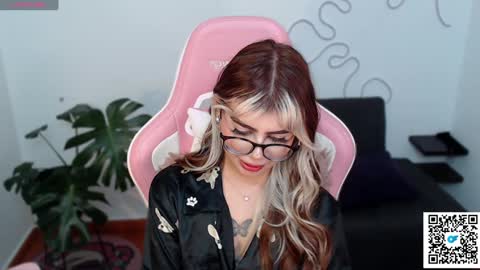 josephine   independent model    online show from 12-09-24, 05:40