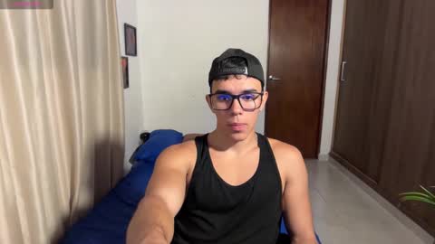 Snapshot of joulianogreco1 chatting on 02-10-26, 01:21 Im Jouliano online show from 02-10-26, 01:21