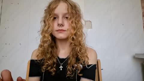 Kira online show from 03-10-26, 05:01