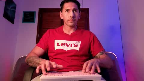  JOYLOPEZFIT online show from 02-20-26, 12:05