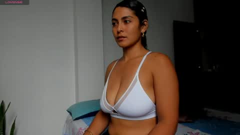 sofiaparker8 online show from 05-02-26, 08:47