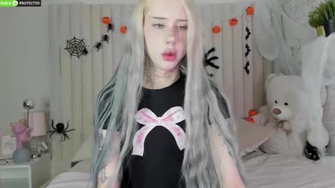 Joy Barker online show from 10-26-25, 03:12