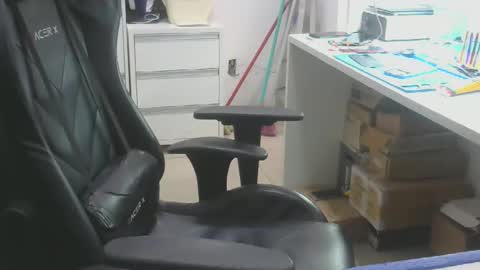 joybelieve online show from 10-10-25, 01:54