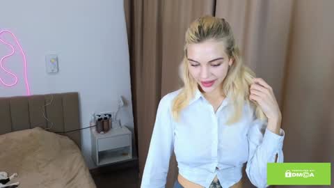 Snapshot of joybunny chatting on 01-10-25, 05:26 joybunny online show from 01-10-25, 05:26