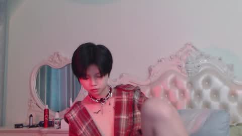 Snapshot of joycekay chatting on 12-21-25, 12:51 joycekay online show from 12-21-25, 12:51