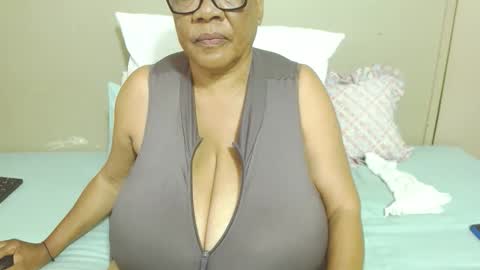 DairyQueen online show from 01-12-26, 07:13