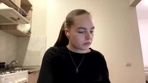 Snapshot of joyceneubaum chatting on 02-04-26, 06:58 Hi im Joyce online show from 02-04-26, 06:58