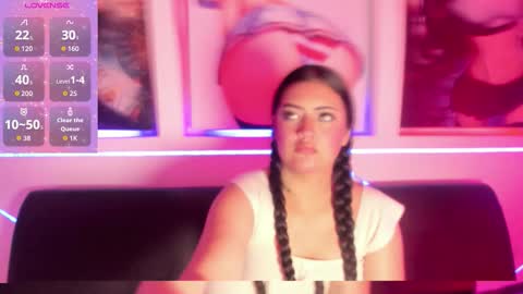 Snapshot of joycepierce chatting on 03-03-26, 12:33 joycepierce online show from 03-03-26, 12:33