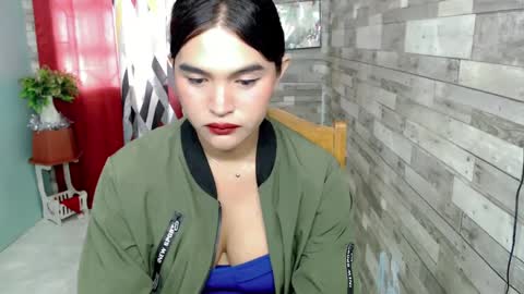 Snapshot of joycum_xxx chatting on 12-28-24, 01:50 JOY in your heart online show from 12-28-24, 01:50