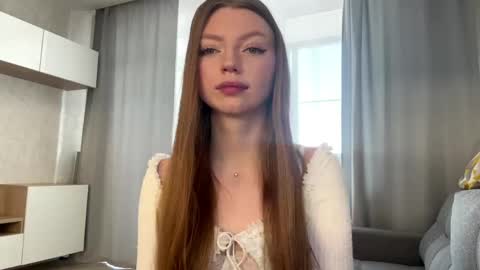 Snapshot of joyegeesey chatting on 05-01-26, 08:52 Bella online show from 05-01-26, 08:52