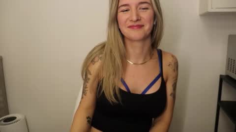 Snapshot of joyfulsuger chatting on 02-27-26, 07:58 Joyfulsuger online show from 02-27-26, 07:58