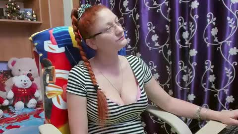 Snapshot of joyfuluntamed chatting on 12-20-24, 03:21 joy online show from 12-20-24, 03:21