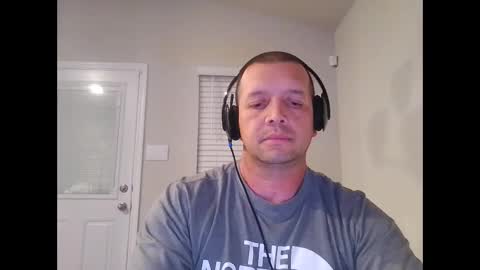 Snapshot of joynice chatting on 12-26-24, 01:40 joynice online show from 12-26-24, 01:40