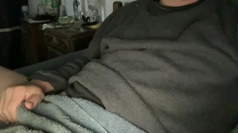 Snapshot of jraiven chatting on 04-24-26, 02:14 Soy Rai online show from 04-24-26, 02:14
