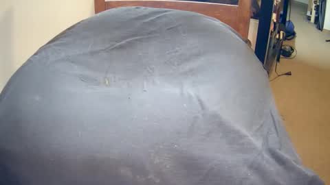 jries329 online show from 12-22-25, 09:28