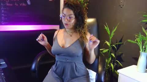 Snapshot of jsneiidy_ath chatting on 03-02-25, 04:39 Josneidy Jos online show from 03-02-25, 04:39