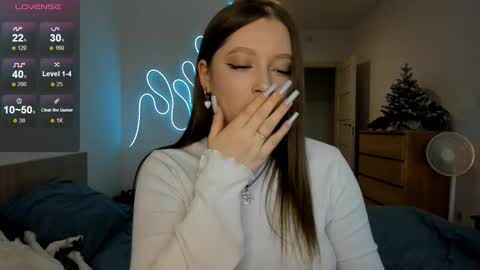 Julia and Julia online show from 01-12-26, 01:05