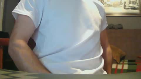 Snapshot of juamor3 chatting on 02-09-25, 05:33 juamor3 online show from 02-09-25, 05:33