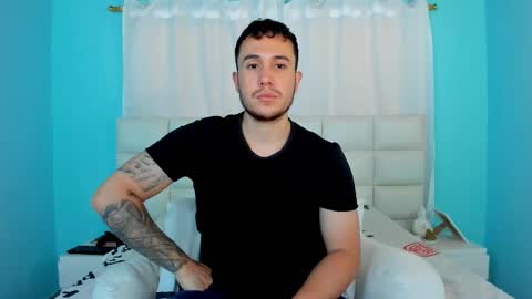 Snapshot of juan__jimenez chatting on 09-25-25, 07:50 Juan online show from 09-25-25, 07:50