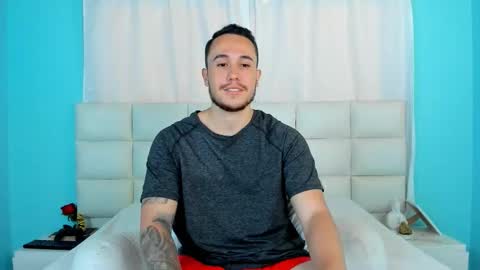 Snapshot of juan__jimenez chatting on 10-13-25, 09:26 Juan online show from 10-13-25, 09:26