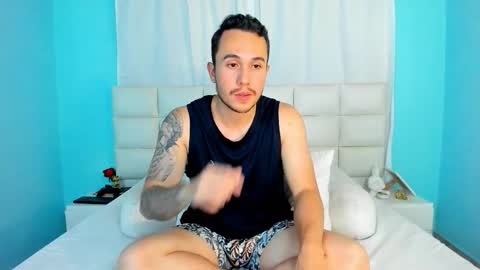 Snapshot of juan__jimenez chatting on 11-02-25, 02:14 Juan online show from 11-02-25, 02:14